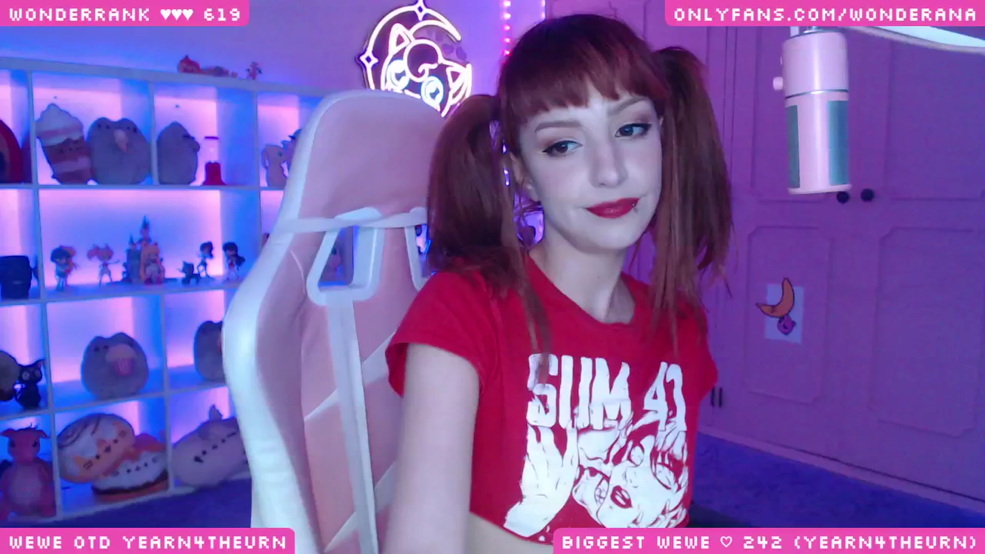 Gallery image thumbnail from WonderAna's myfreecams stream on, 08/21/2024, 03:43 image 11 of 20