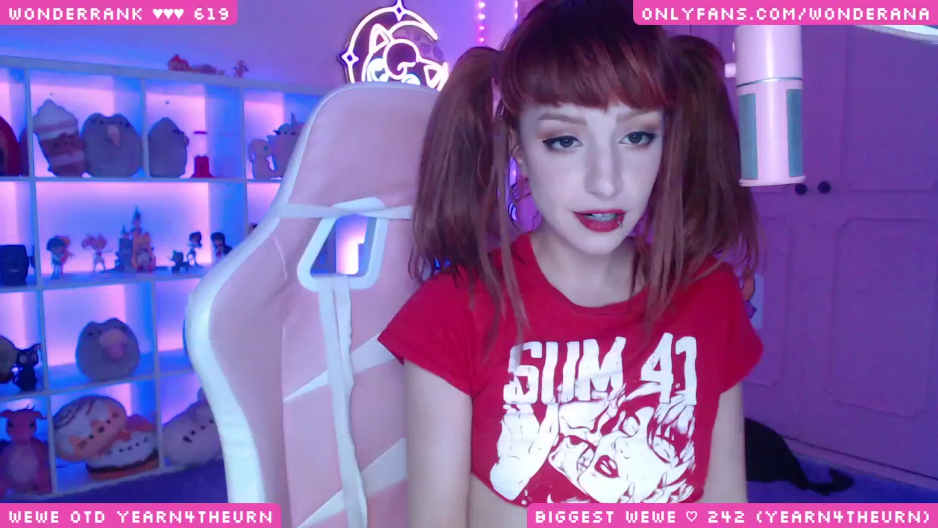 Gallery image thumbnail from WonderAna's myfreecams stream on, 08/21/2024, 03:43 image 13 of 20
