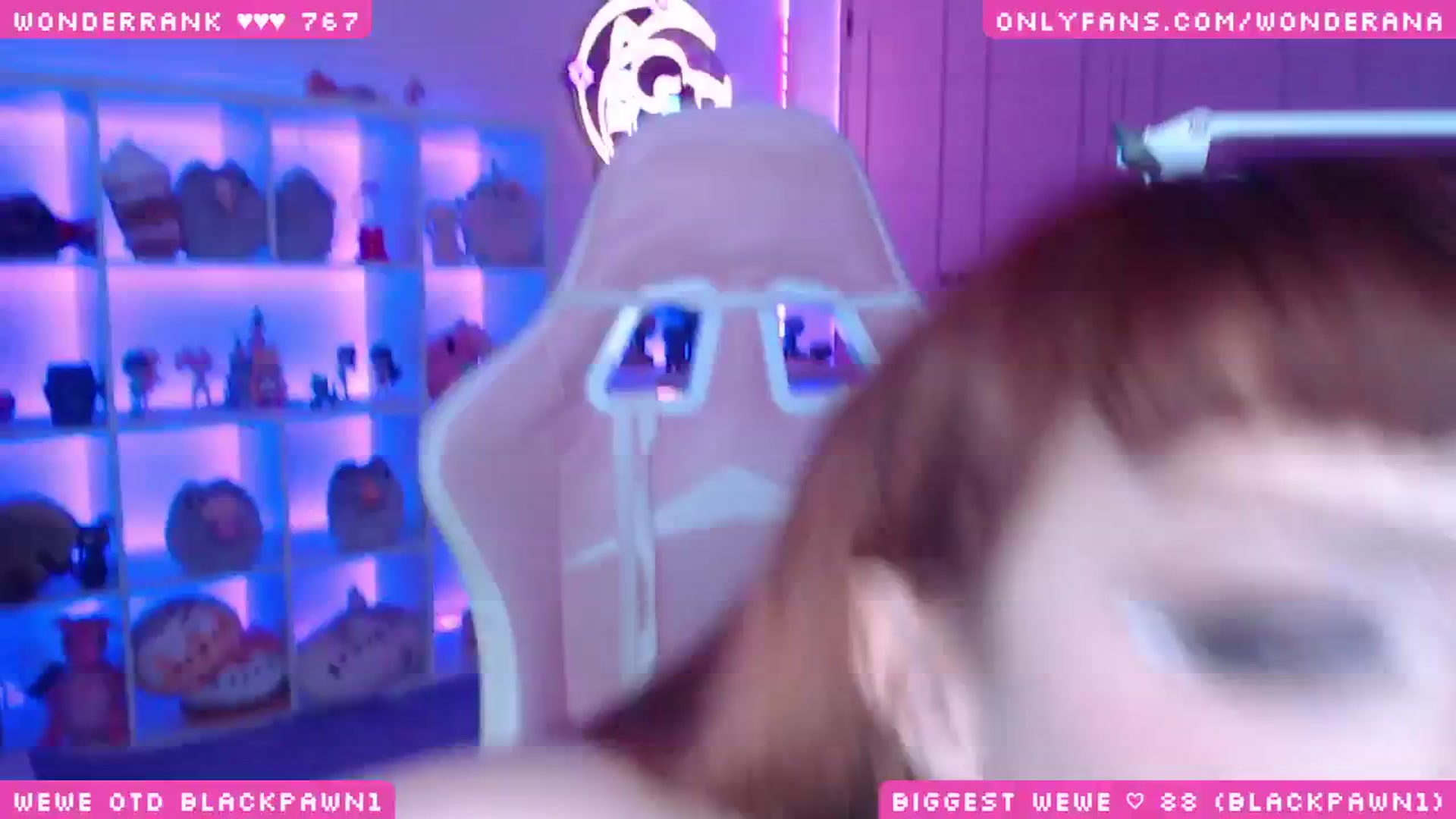 Gallery image thumbnail from WonderAna's myfreecams stream on, 09/17/2024, 06:03 image 20 of 20
