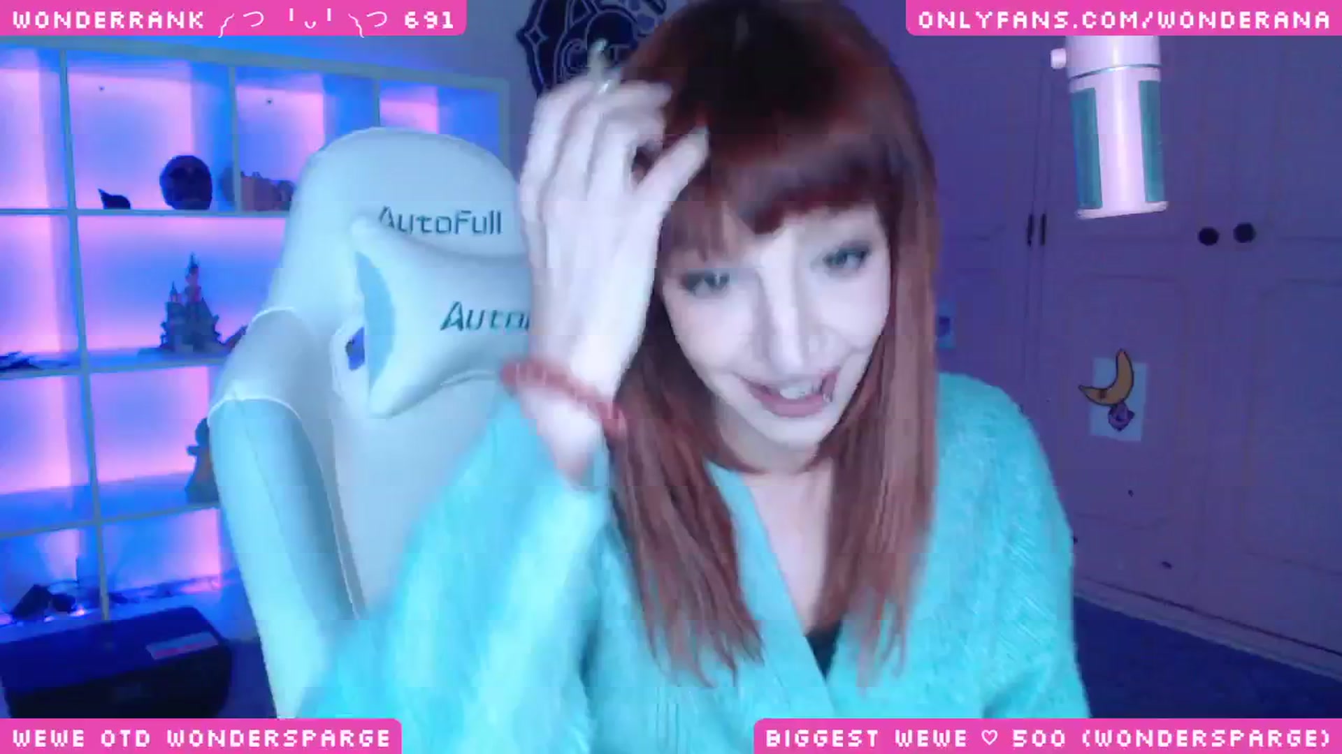 Gallery image thumbnail from WonderAna's myfreecams stream on, 11/22/2024, 03:10 image 18 of 20