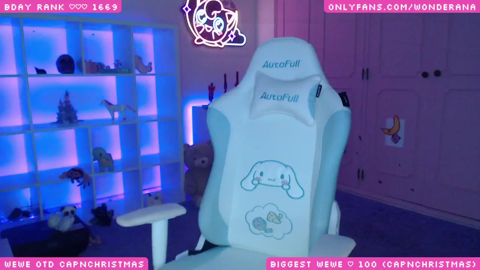 Gallery image thumbnail from WonderAna's myfreecams stream on, 12/02/2024, 01:28 image 19 of 20