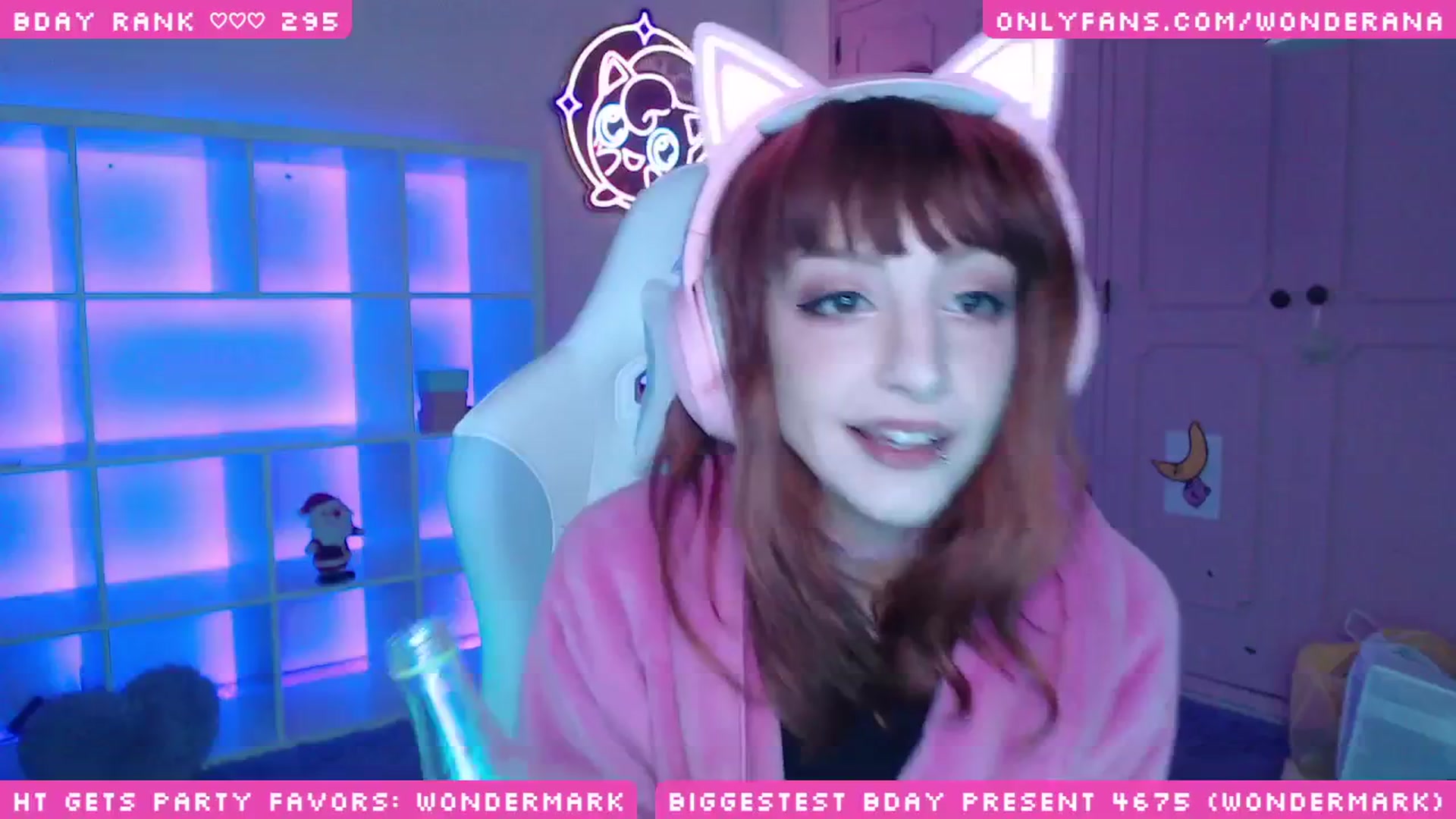 Gallery image thumbnail from WonderAna's myfreecams stream on, 12/06/2024, 07:31 image 14 of 20