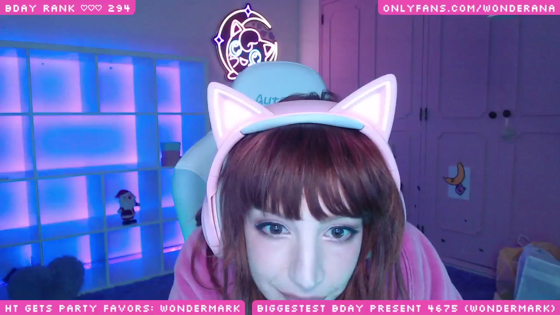 Gallery image thumbnail from WonderAna's myfreecams stream on, 12/06/2024, 07:31 image 12 of 20