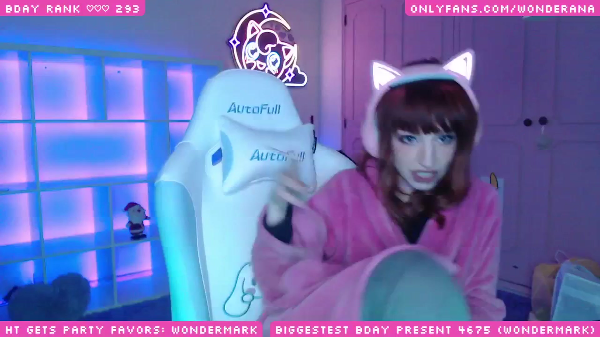 Gallery image thumbnail from WonderAna's myfreecams stream on, 12/06/2024, 07:31 image 3 of 20