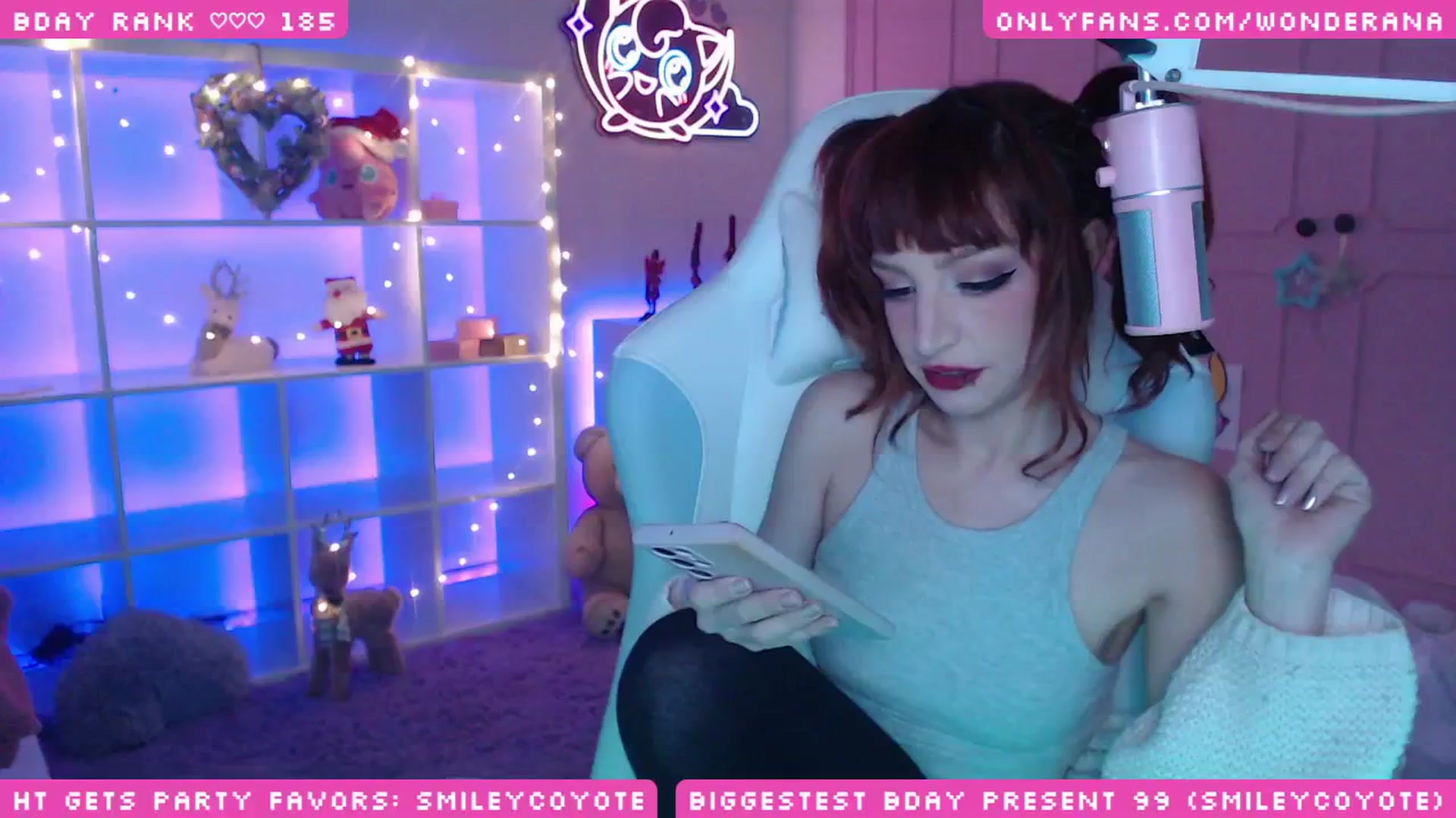 Gallery image thumbnail from WonderAna's myfreecams stream on, 12/08/2024, 05:25 image 11 of 20