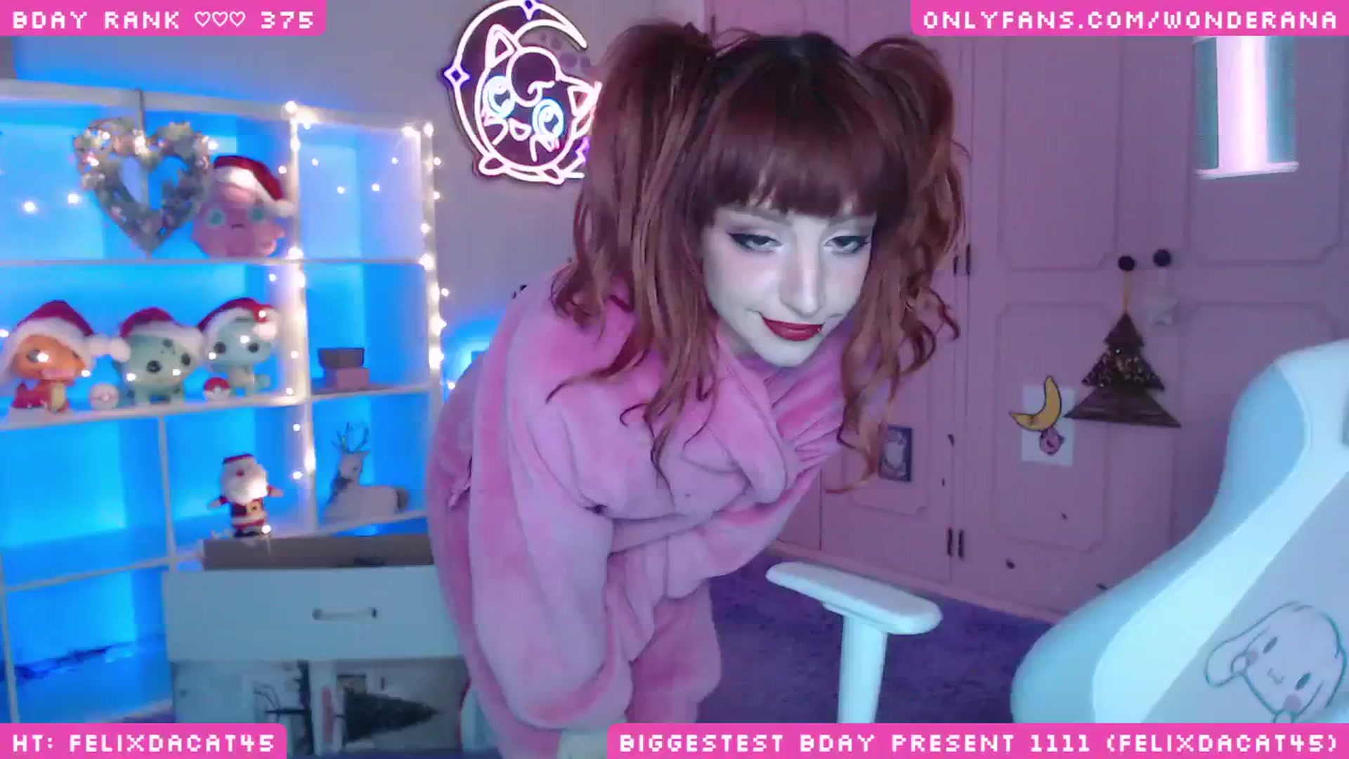 Gallery image thumbnail from WonderAna's myfreecams stream on, 12/18/2024, 05:11 image 12 of 20