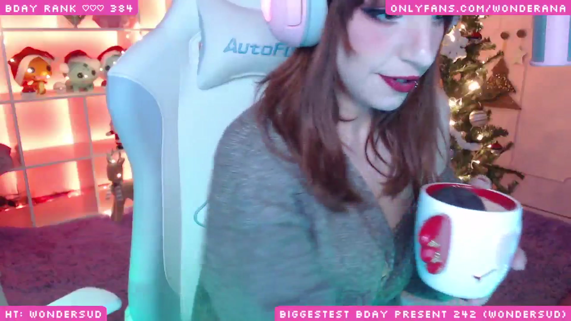 Gallery image thumbnail from WonderAna's myfreecams stream on, 12/21/2024, 05:05 image 9 of 20