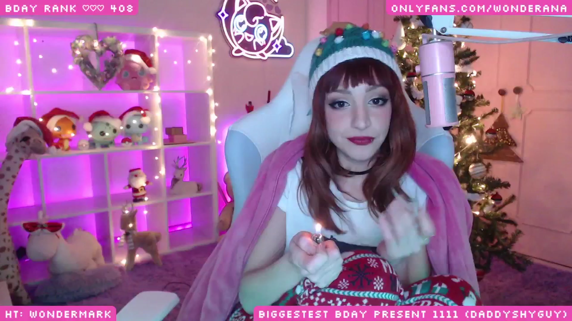 Gallery image thumbnail from WonderAna's myfreecams stream on, 12/25/2024, 07:00 image 13 of 20
