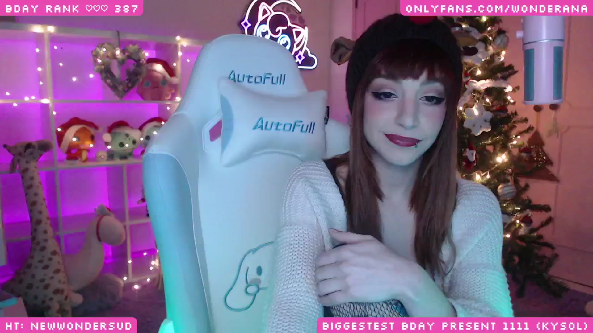 Gallery image thumbnail from WonderAna's myfreecams stream on, 01/01/2025, 05:54 image 11 of 20