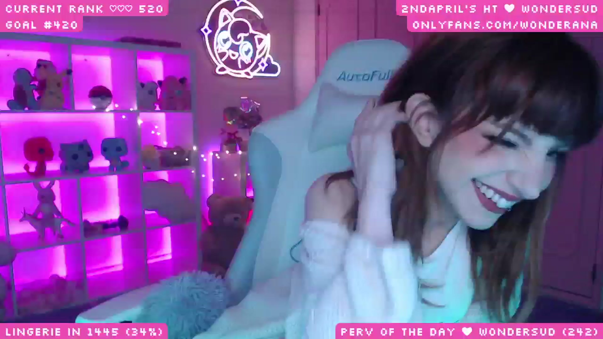 Gallery image thumbnail from WonderAna's myfreecams stream on, 05/04/2025, 21:56 image 12 of 20