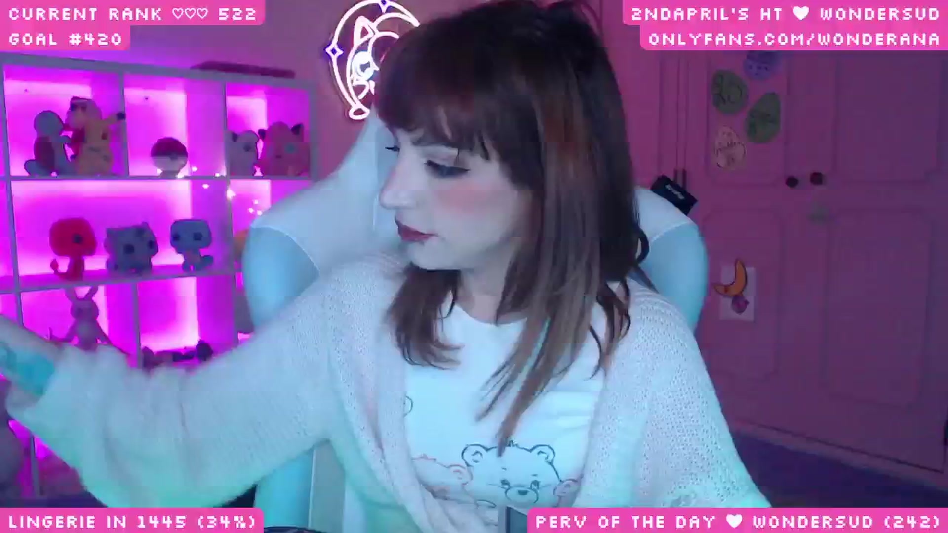 Gallery image thumbnail from WonderAna's myfreecams stream on, 05/04/2025, 21:56 image 19 of 20