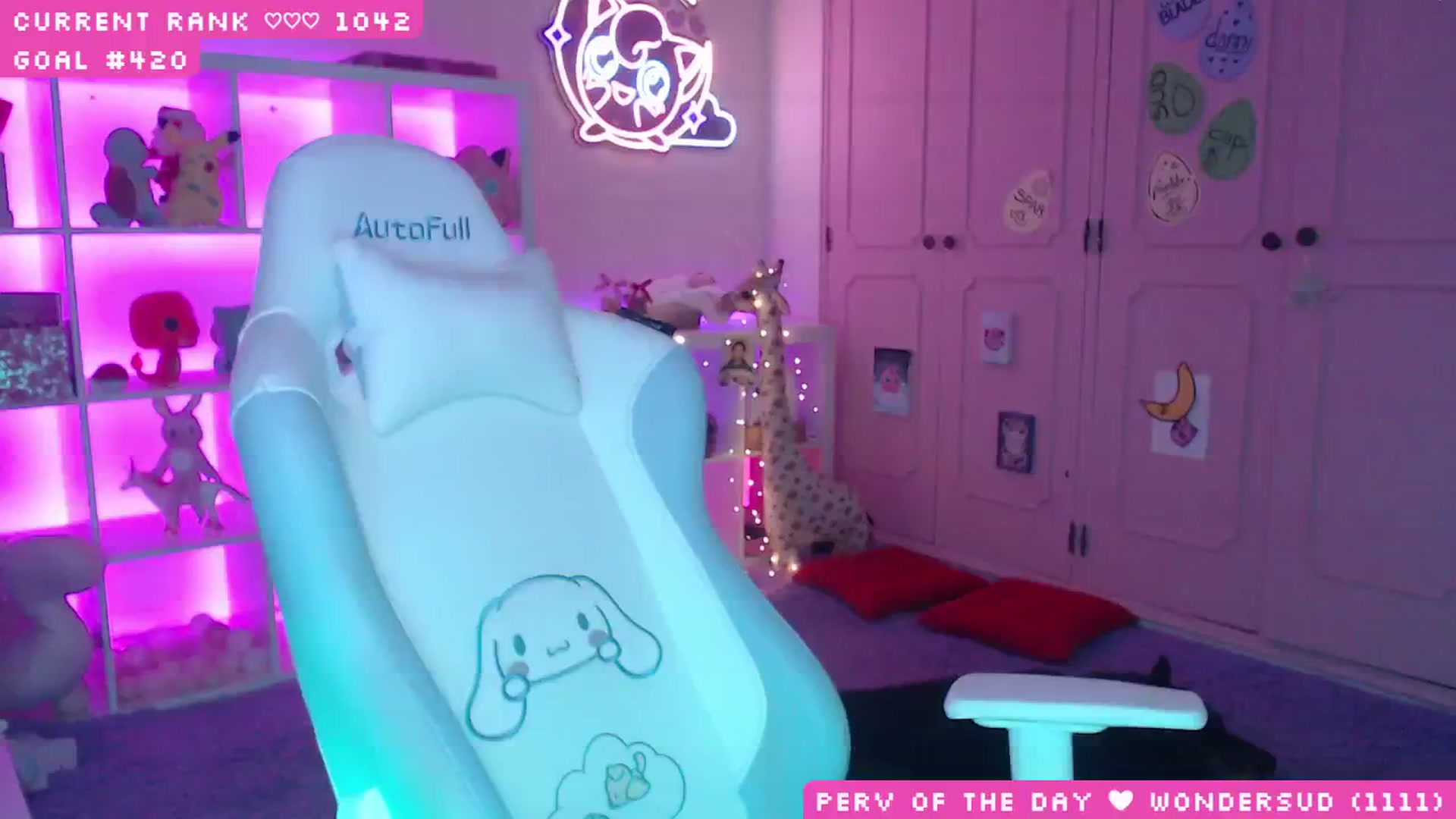Gallery image thumbnail from WonderAna's myfreecams stream on, 05/15/2025, 01:13 image 12 of 20