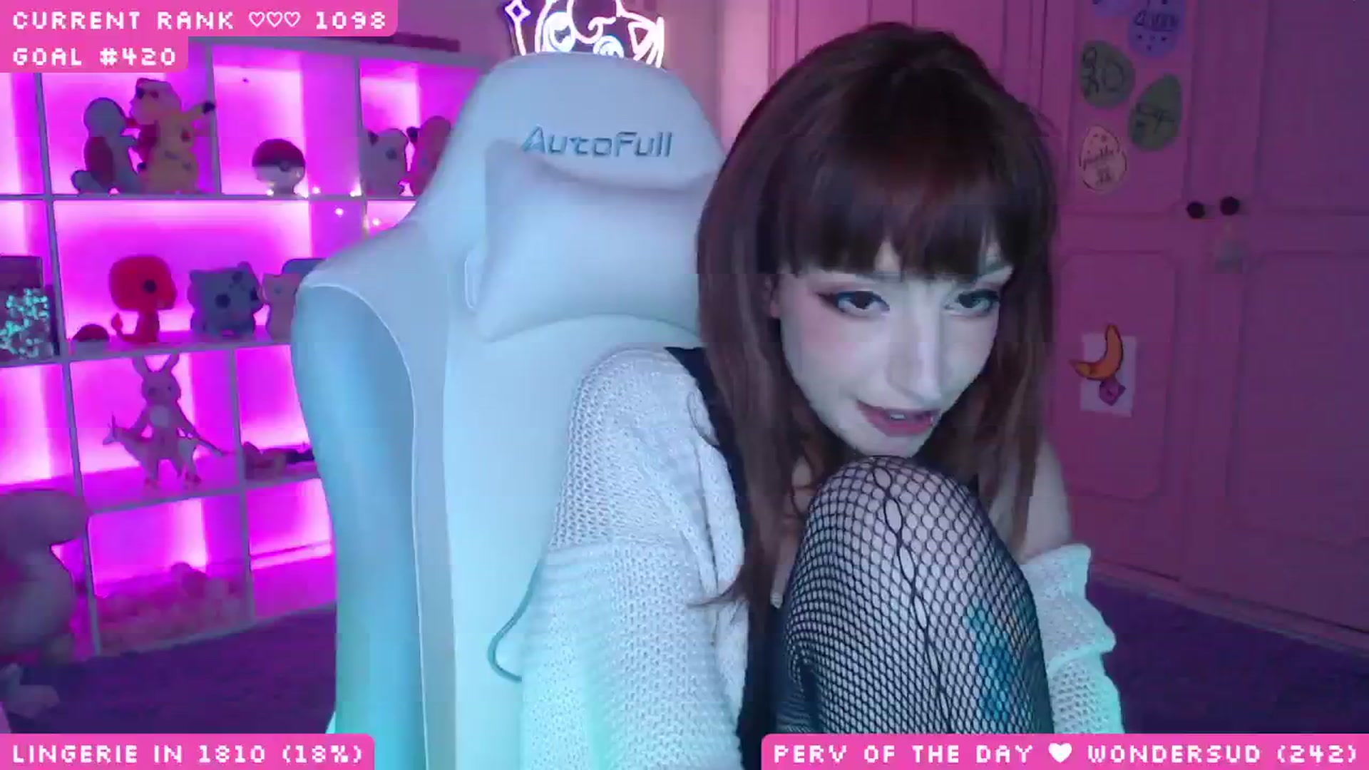 Gallery image thumbnail from WonderAna's myfreecams stream on, 05/17/2025, 01:16 image 18 of 20