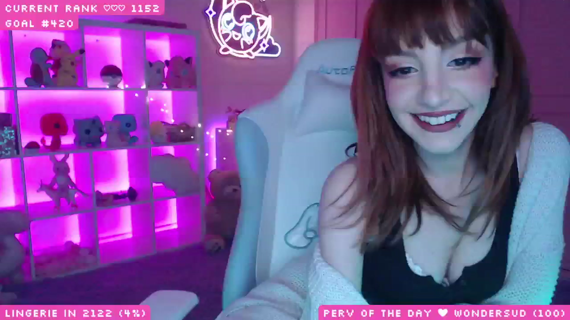 Gallery image thumbnail from WonderAna's myfreecams stream on, 05/17/2025, 01:16 image 4 of 20