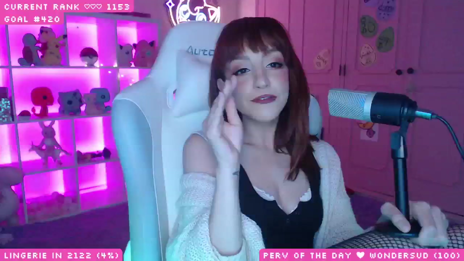 Gallery image thumbnail from WonderAna's myfreecams stream on, 05/17/2025, 01:16 image 5 of 20