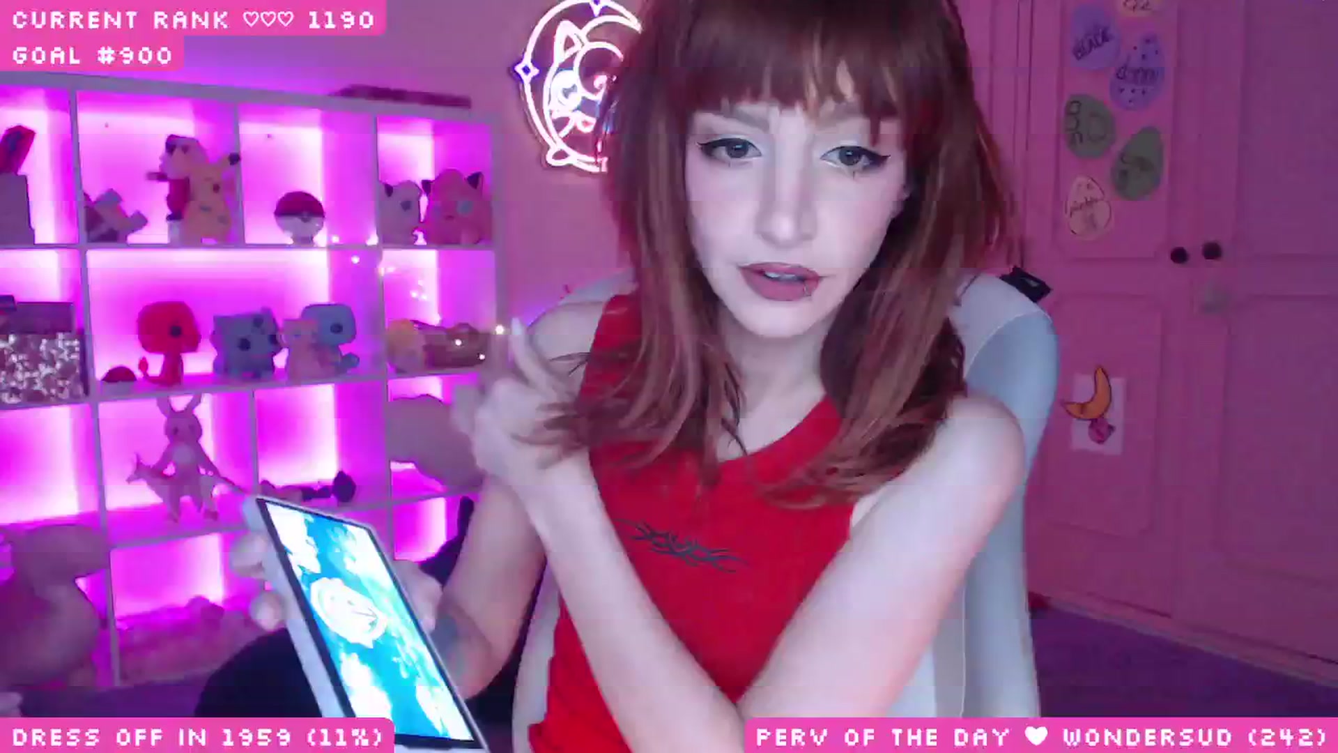 Gallery image thumbnail from WonderAna's myfreecams stream on, 05/19/2025, 24:10 image 6 of 20