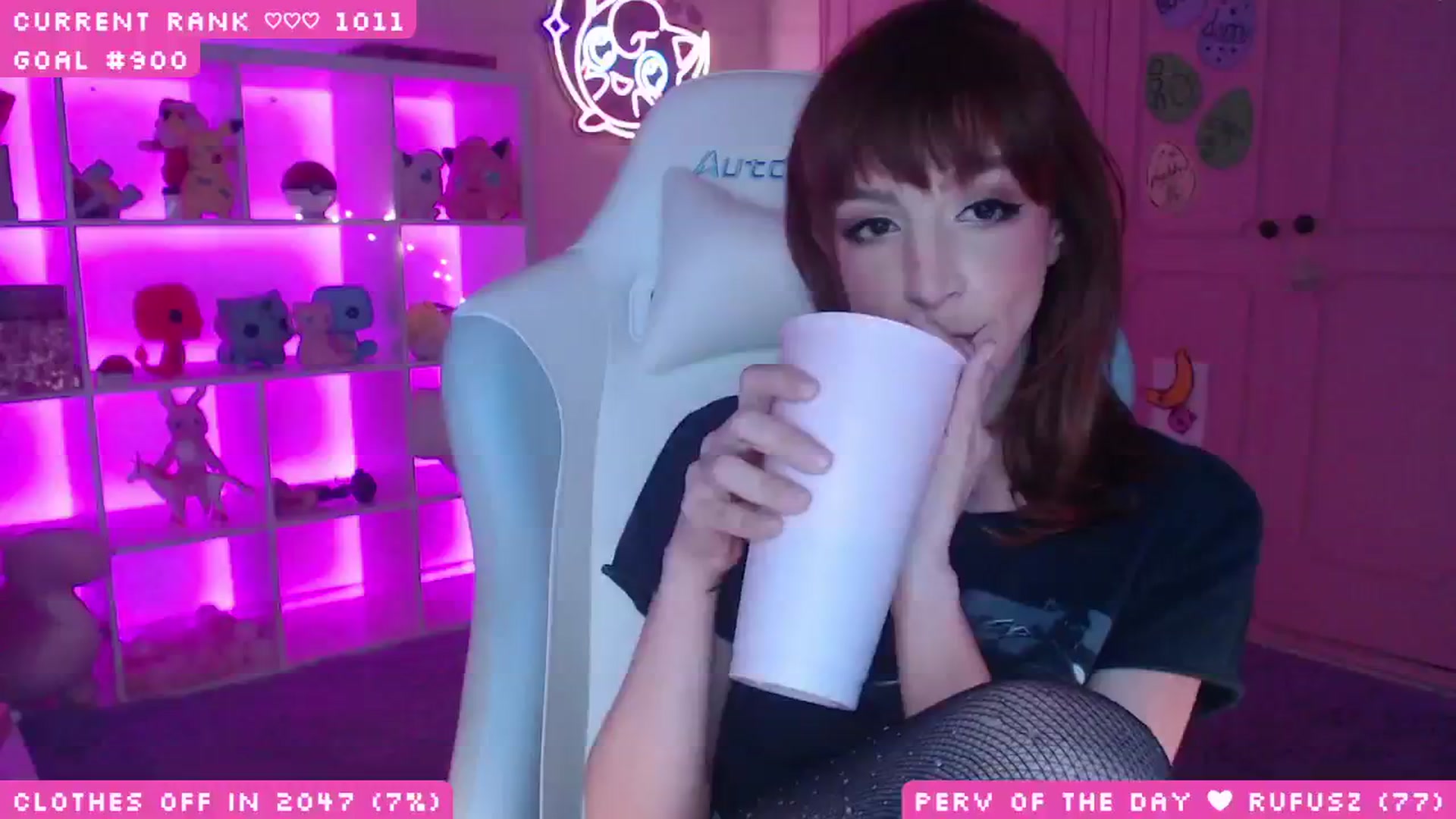 Gallery image thumbnail from WonderAna's myfreecams stream on, 05/20/2025, 01:59 image 11 of 20