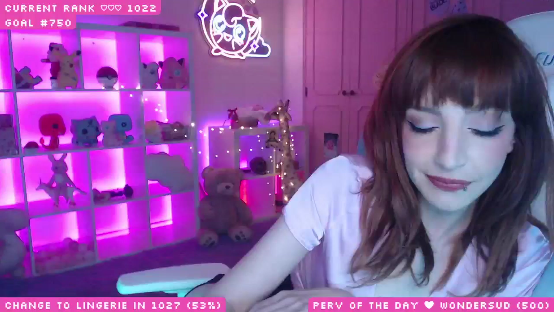 Gallery image thumbnail from WonderAna's myfreecams stream on, 05/22/2025, 01:57 image 17 of 20