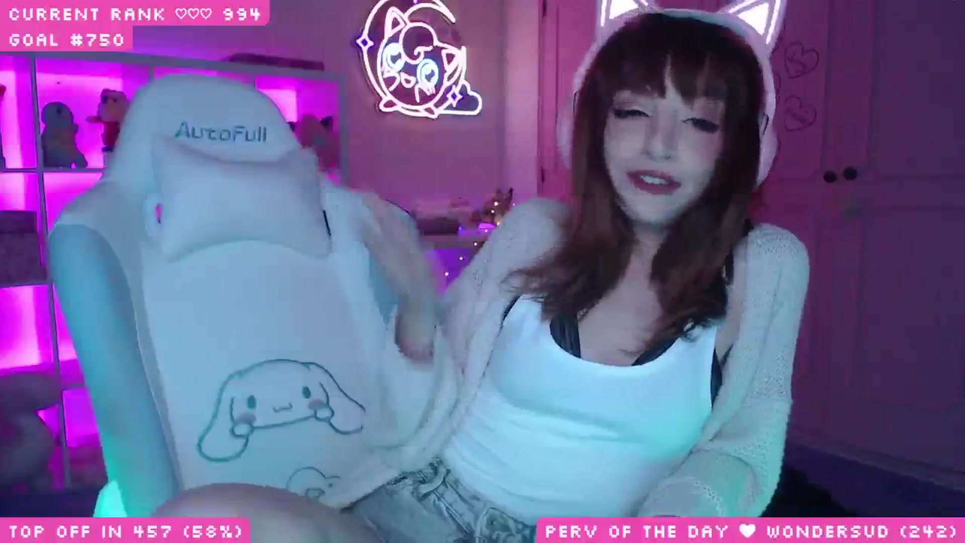 Gallery image thumbnail from WonderAna's myfreecams stream on, 05/26/2025, 03:09 image 10 of 20