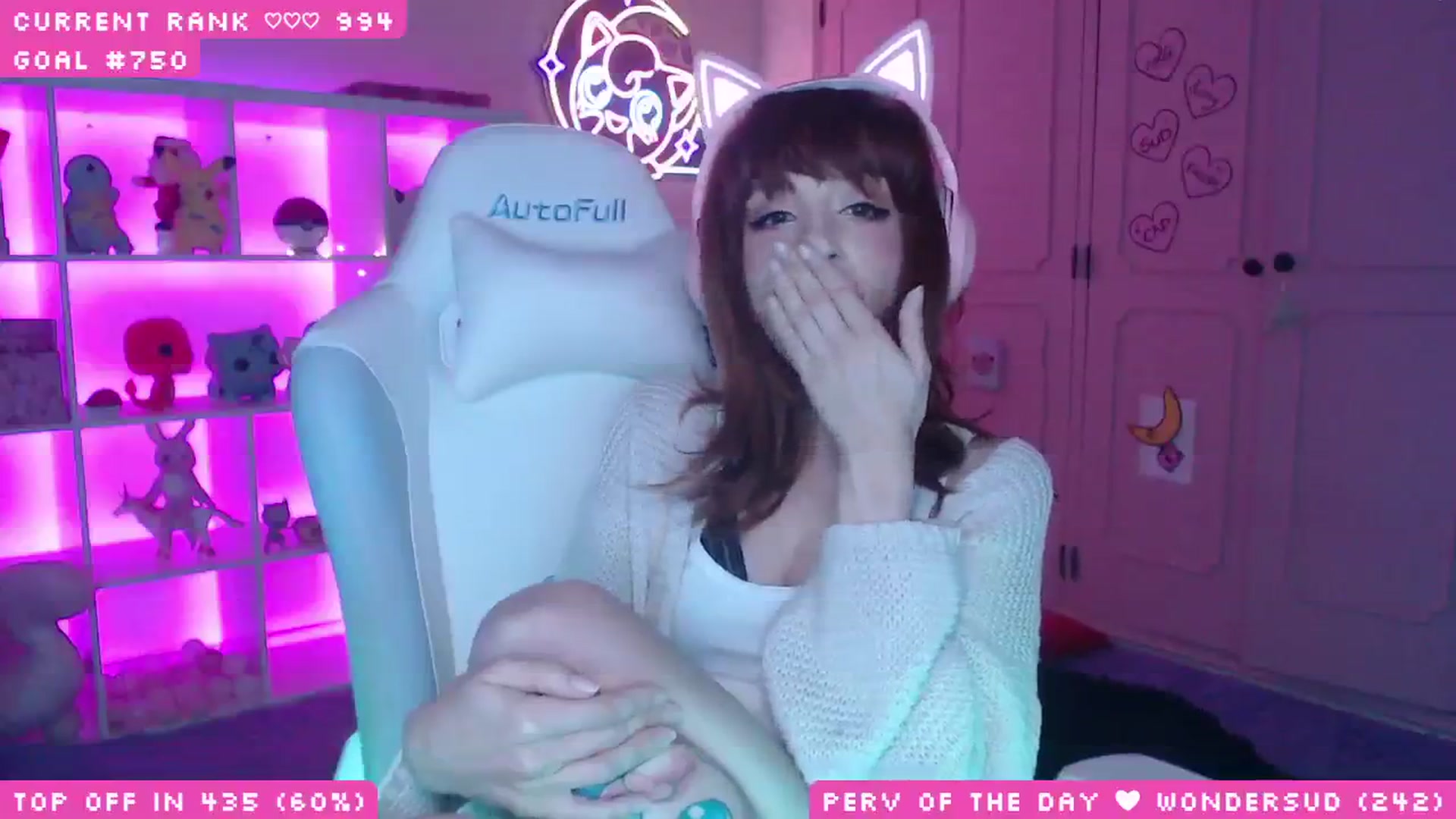 Gallery image thumbnail from WonderAna's myfreecams stream on, 05/26/2025, 03:09 image 17 of 20