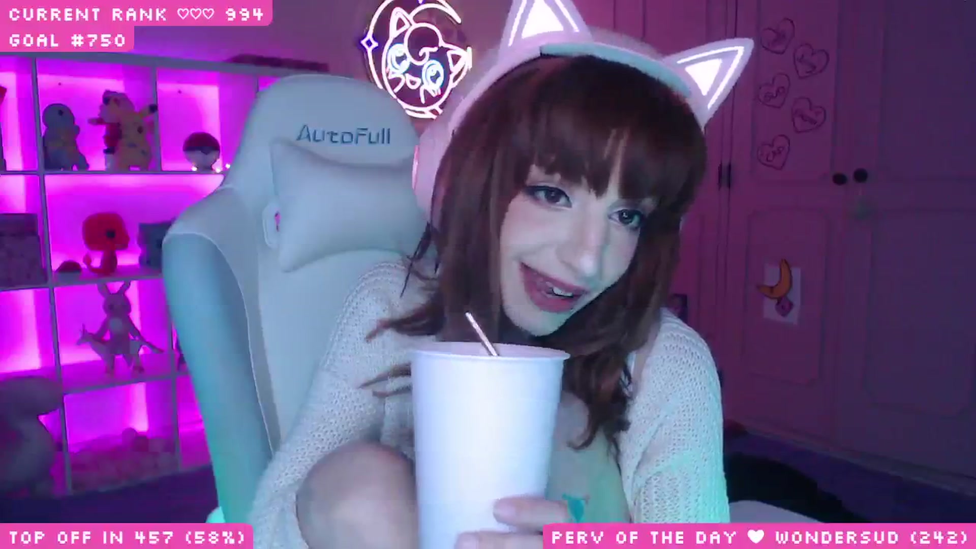Gallery image thumbnail from WonderAna's myfreecams stream on, 05/26/2025, 03:09 image 14 of 20