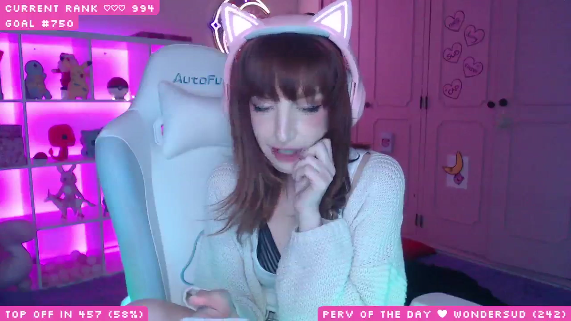Gallery image thumbnail from WonderAna's myfreecams stream on, 05/26/2025, 03:09 image 12 of 20