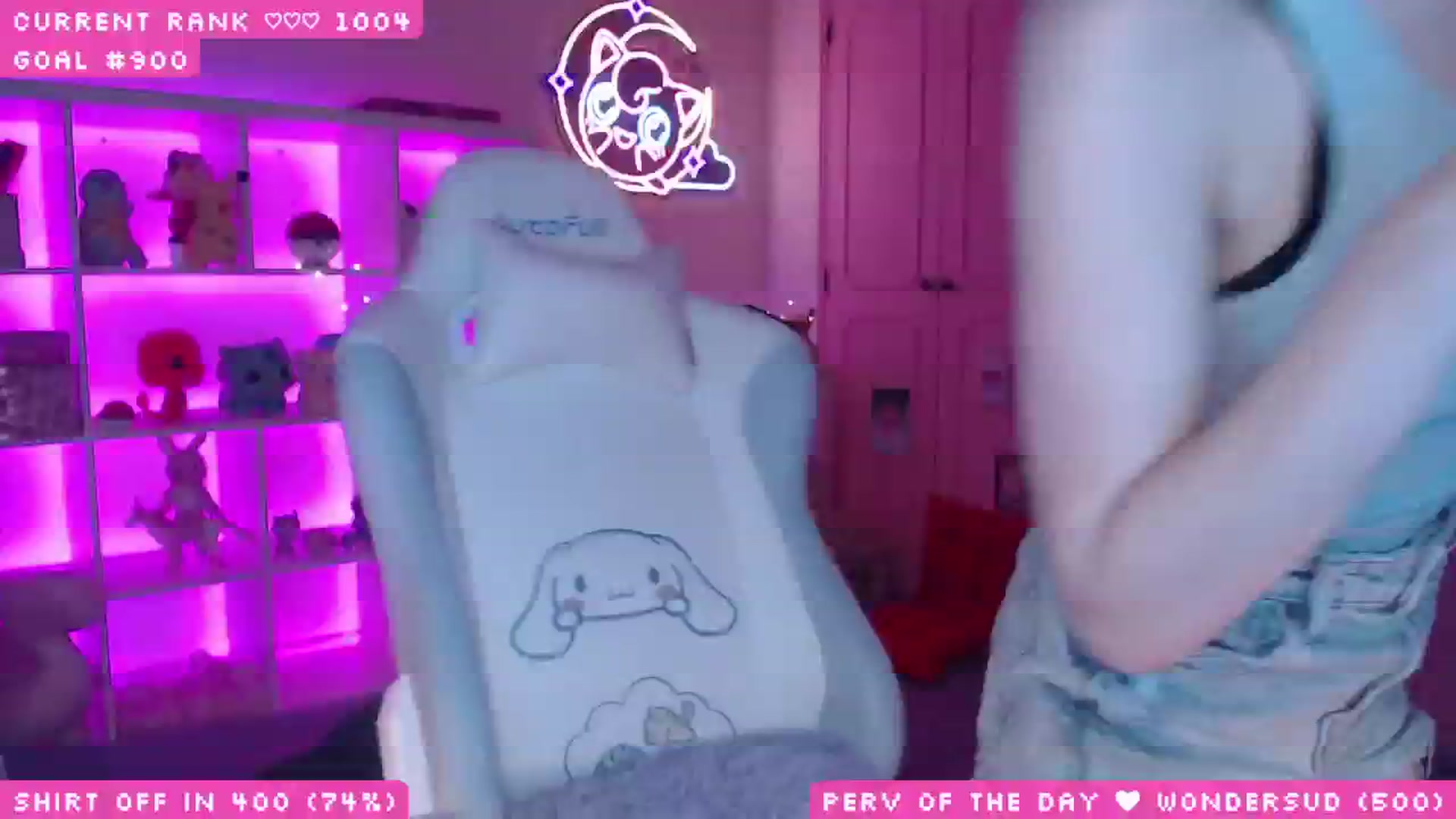 Gallery image thumbnail from WonderAna's myfreecams stream on, 05/31/2025, 02:10 image 9 of 20