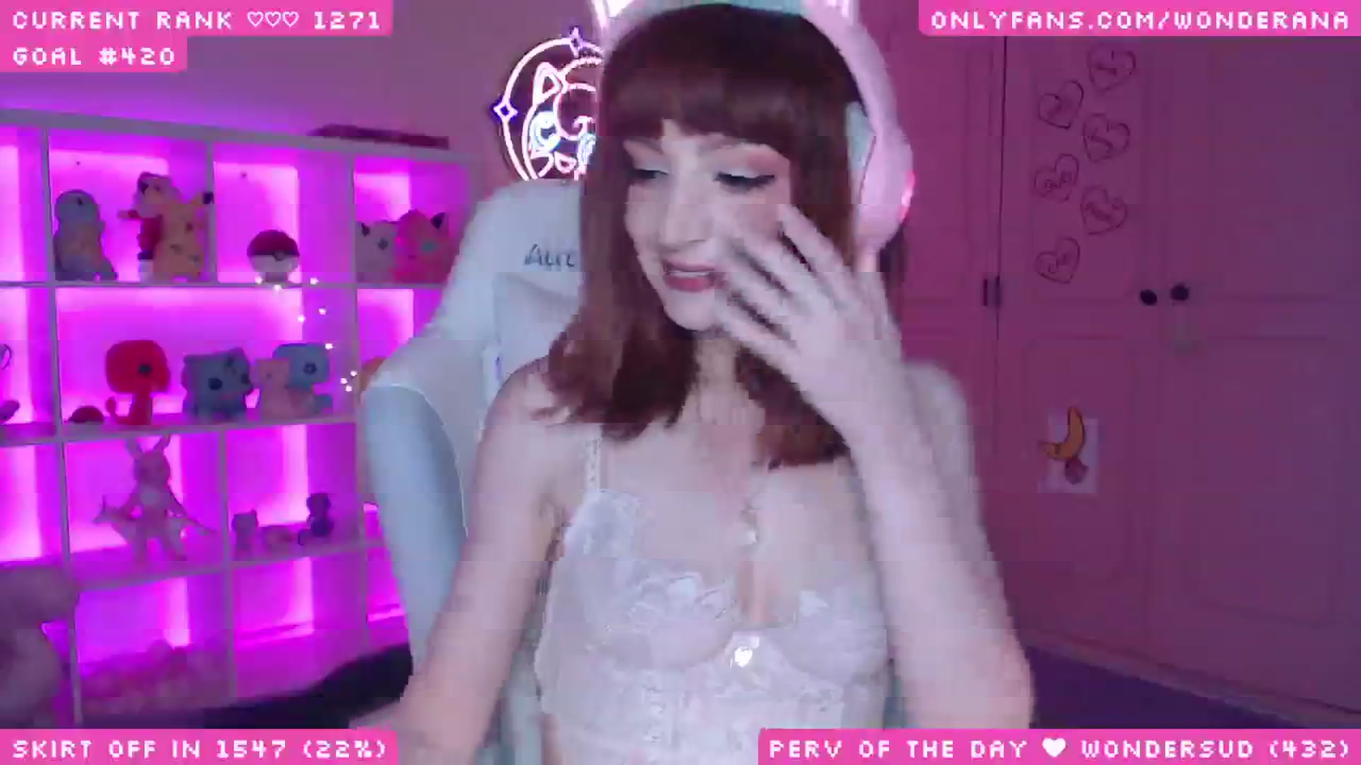 Gallery image thumbnail from WonderAna's myfreecams stream on, 06/05/2025, 23:29 image 18 of 20
