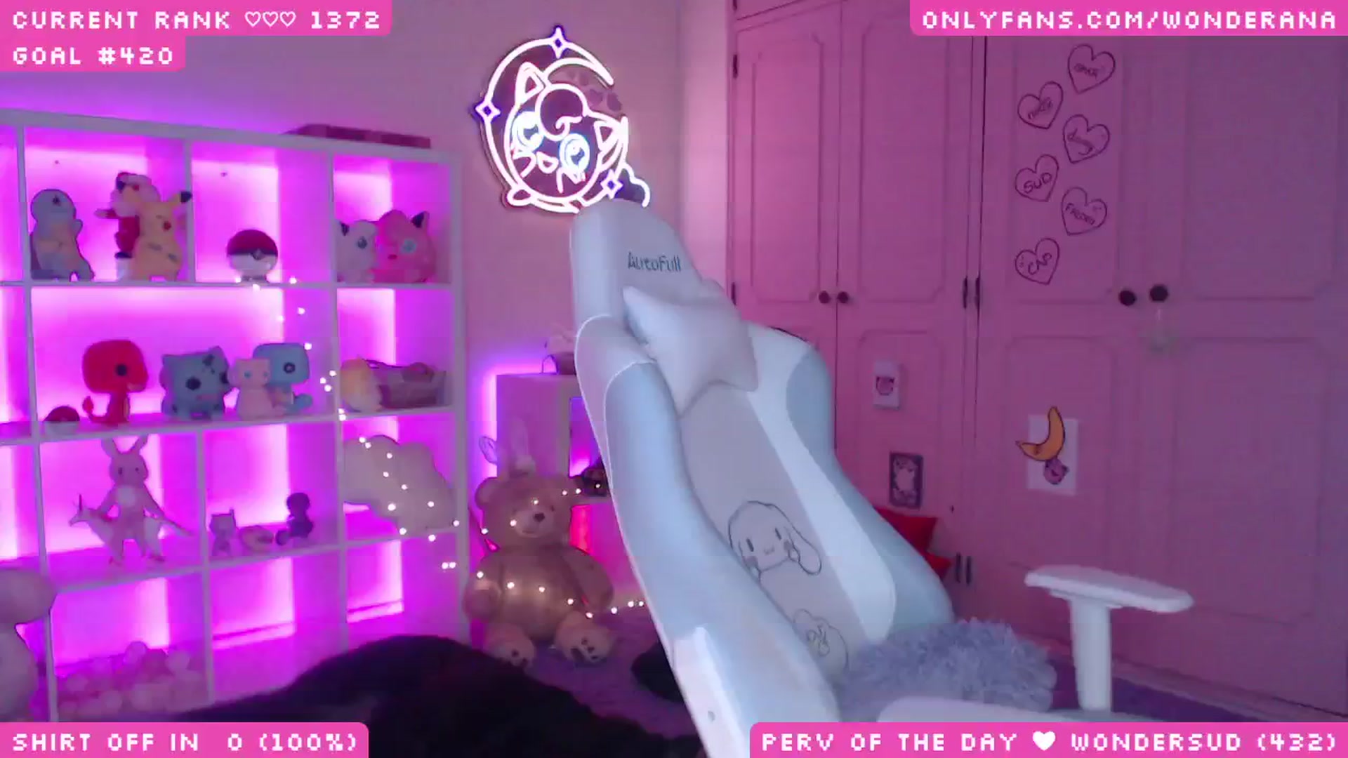 Gallery image thumbnail from WonderAna's myfreecams stream on, 06/05/2025, 23:29 image 15 of 20