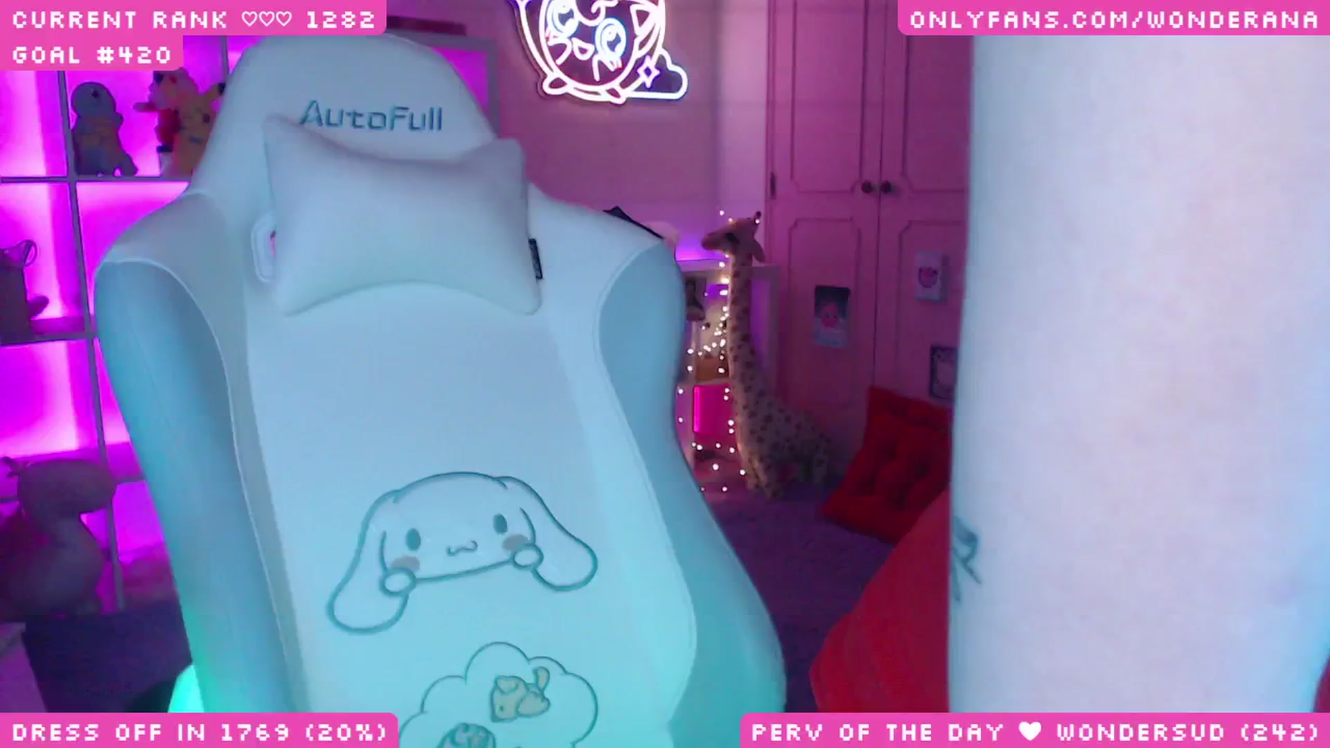Gallery image thumbnail from WonderAna's myfreecams stream on, 06/07/2025, 01:04 image 5 of 20
