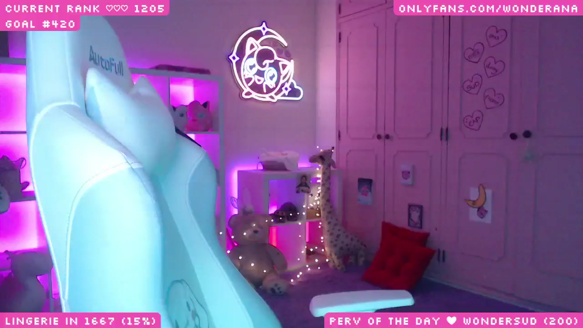 Gallery image thumbnail from WonderAna's myfreecams stream on, 06/08/2025, 24:03 image 16 of 20