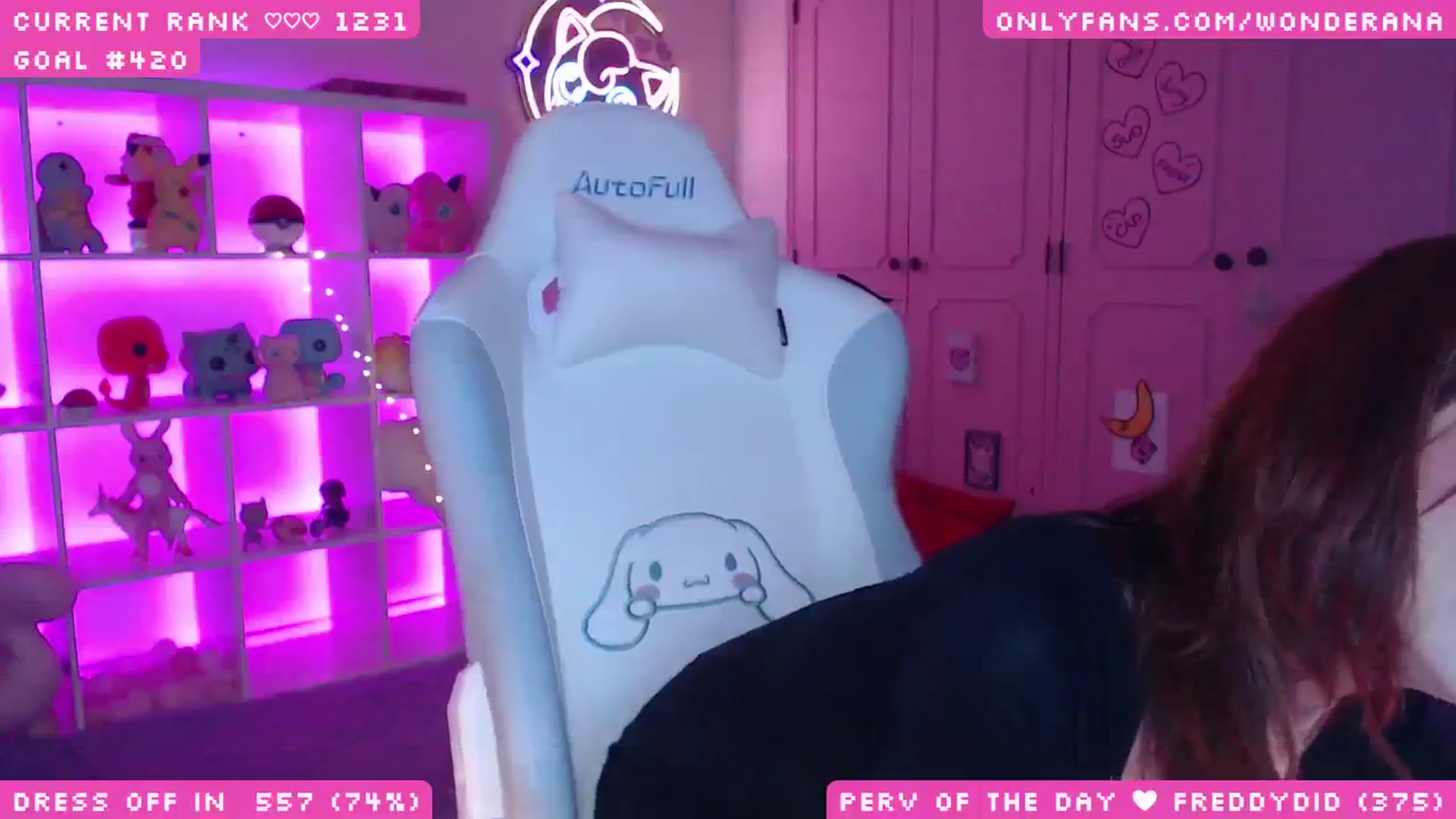 Gallery image thumbnail from WonderAna's myfreecams stream on, 06/12/2025, 02:23 image 10 of 20