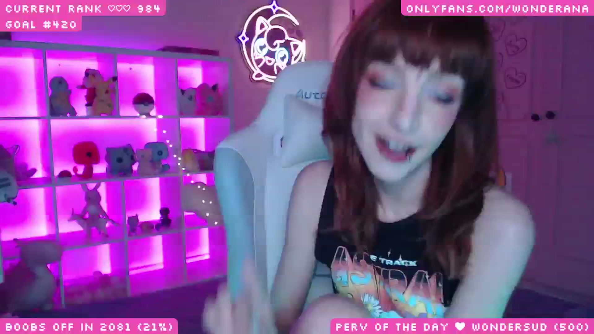 Gallery image thumbnail from WonderAna's myfreecams stream on, 06/14/2025, 03:21 image 12 of 20