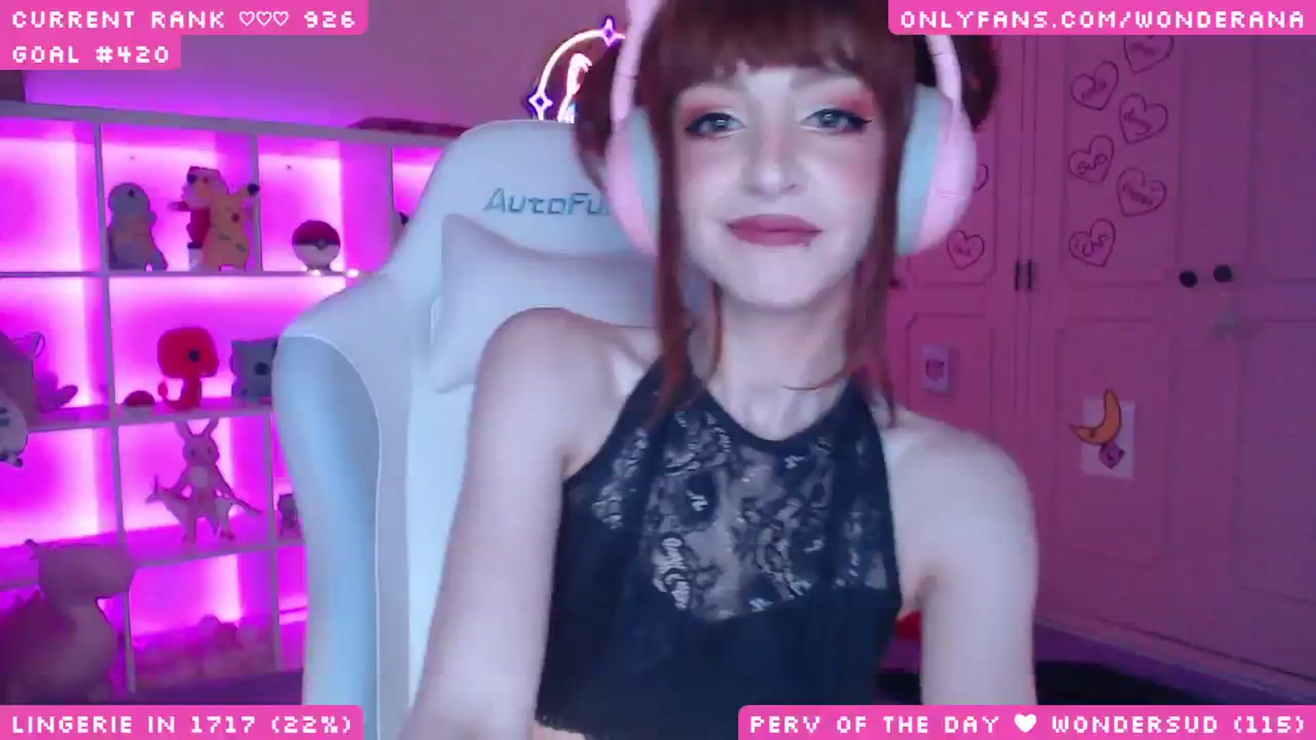 Gallery image thumbnail from WonderAna's myfreecams stream on, 06/16/2025, 24:20 image 6 of 20