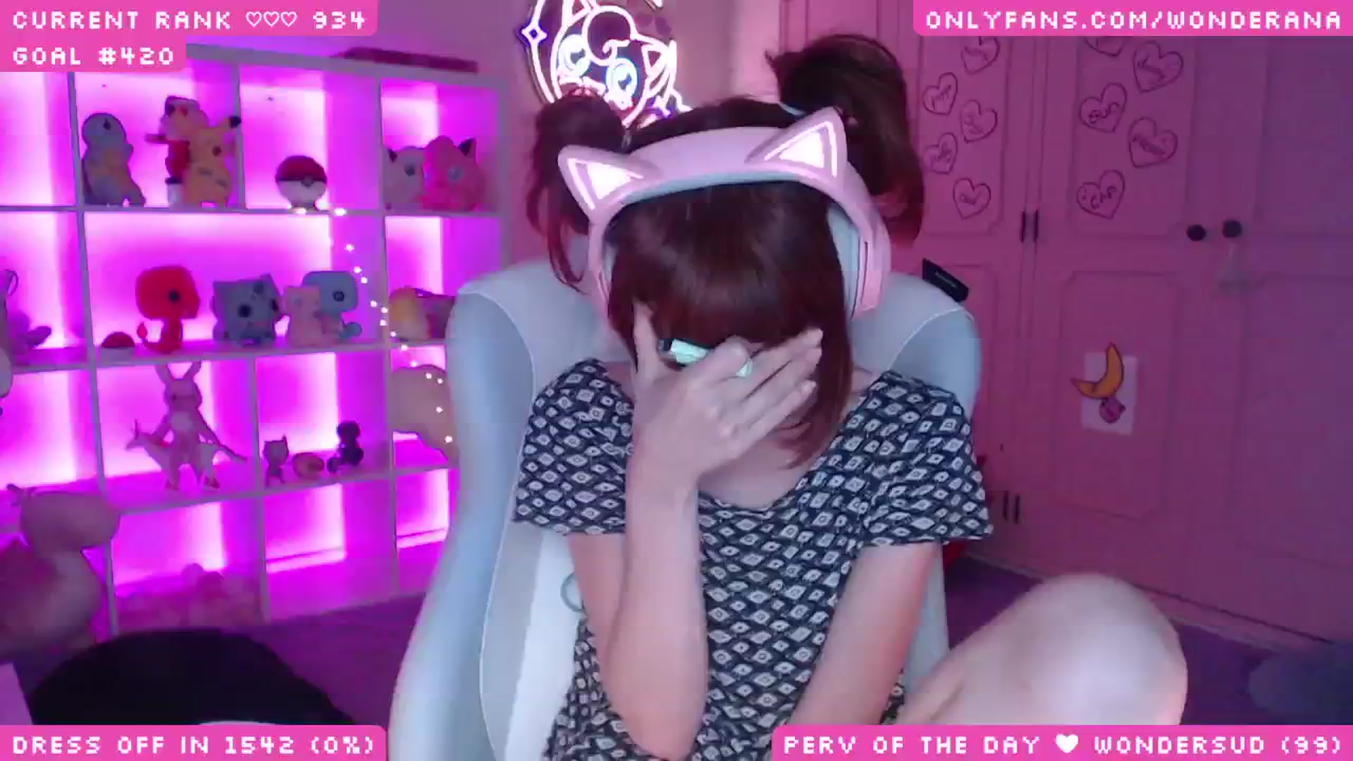 Gallery image thumbnail from WonderAna's myfreecams stream on, 06/17/2025, 03:33 image 7 of 20