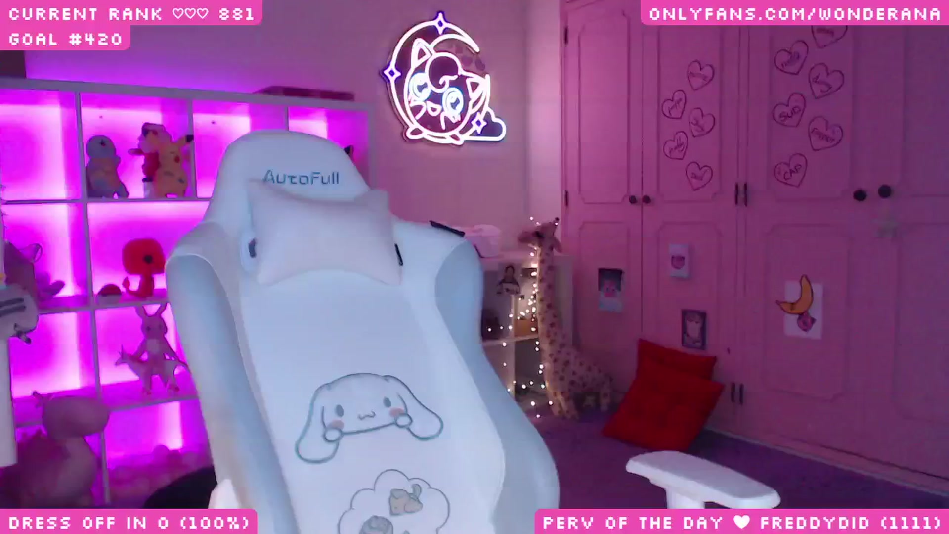 Gallery image thumbnail from WonderAna's myfreecams stream on, 06/17/2025, 04:00 image 15 of 20