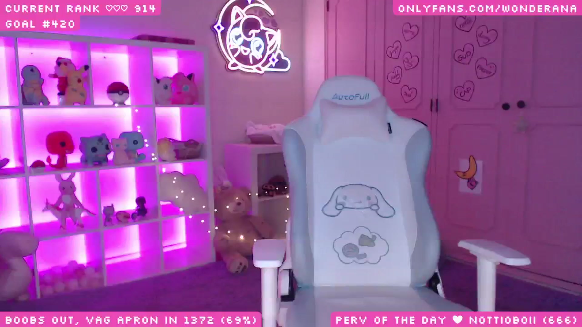 Gallery image thumbnail from WonderAna's myfreecams stream on, 06/26/2025, 03:37 image 14 of 20