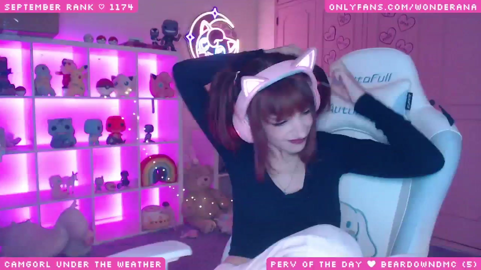 Gallery image thumbnail from WonderAna's myfreecams stream on, 09/29/2025, 24:32 image 19 of 20