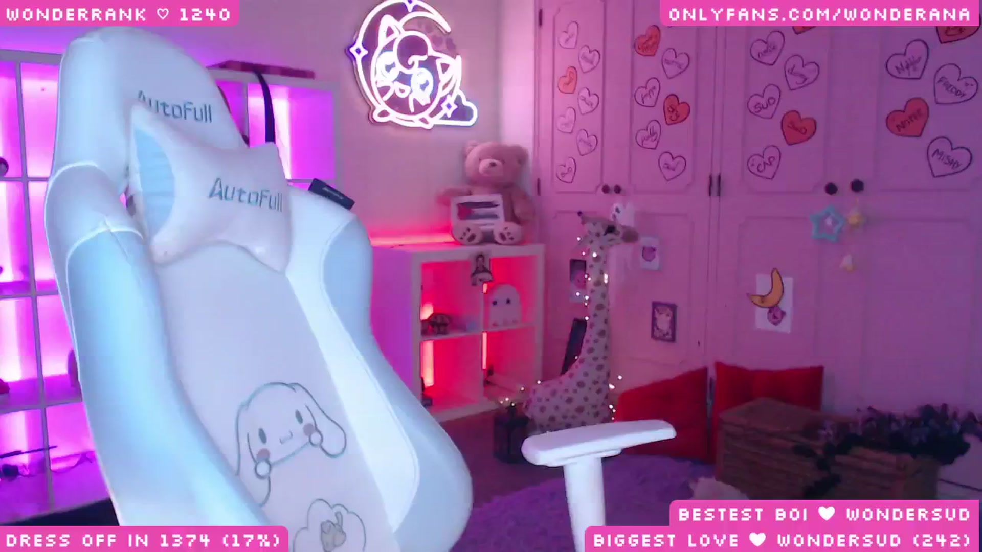 Gallery image thumbnail from WonderAna's myfreecams stream on, 11/03/2025, 01:01 image 20 of 20