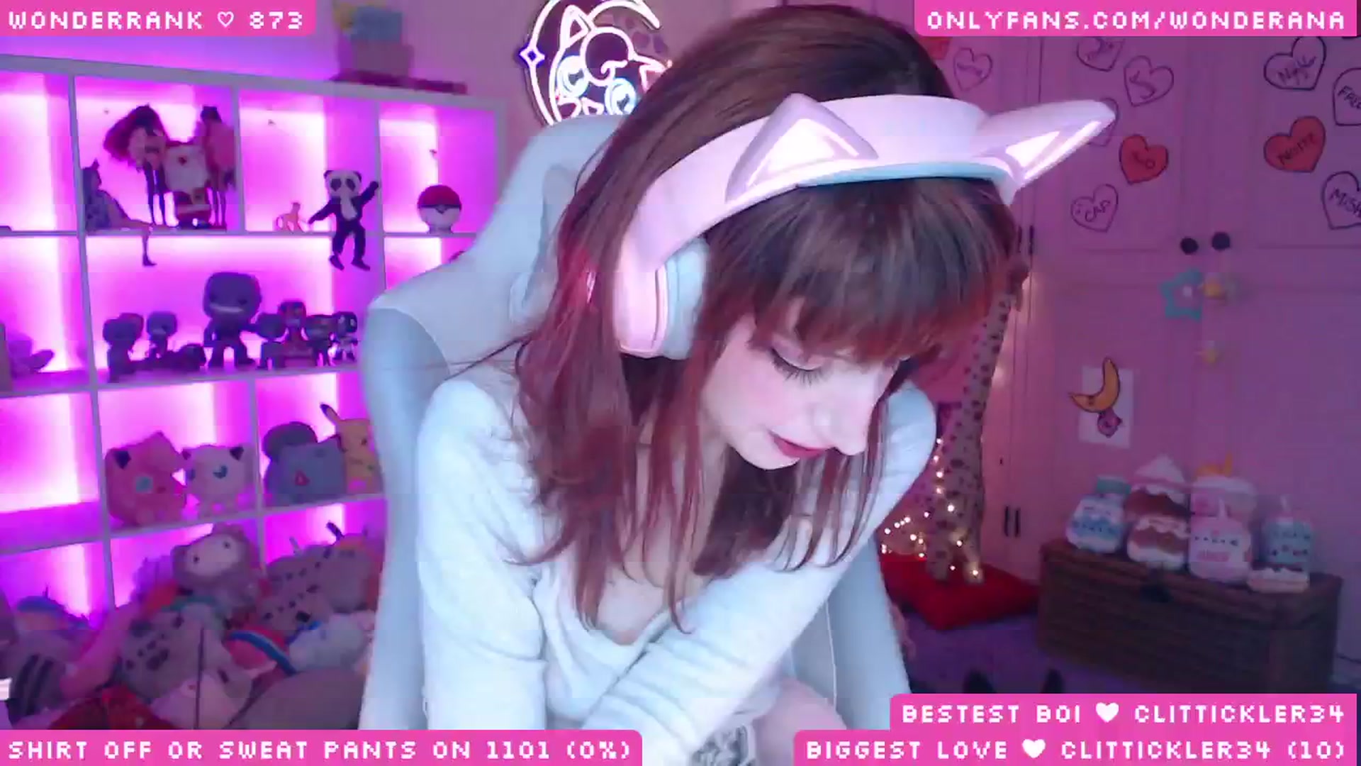 Gallery image thumbnail from WonderAna's myfreecams stream on, 11/10/2025, 24:31 image 14 of 20