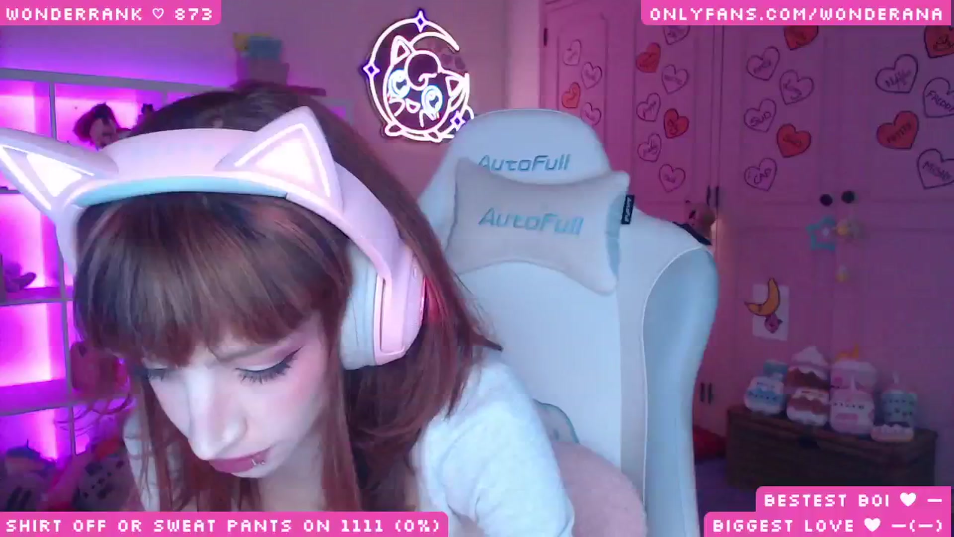 Gallery image thumbnail from WonderAna's myfreecams stream on, 11/10/2025, 24:31 image 7 of 20