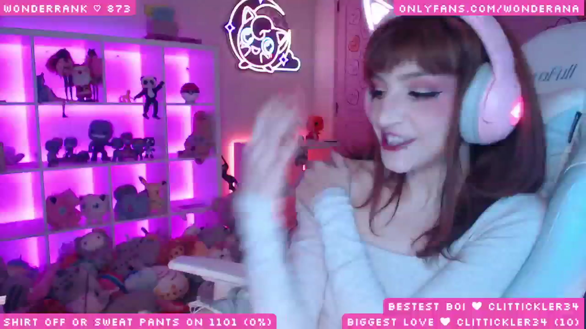 Gallery image thumbnail from WonderAna's myfreecams stream on, 11/10/2025, 24:31 image 18 of 20