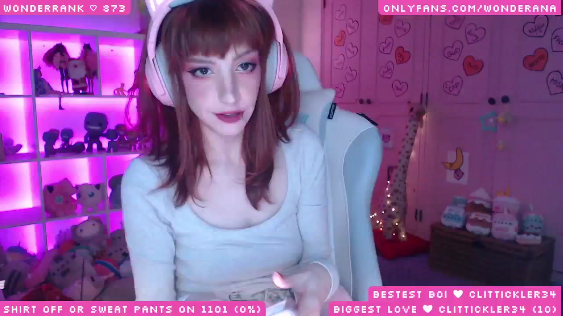 Gallery image thumbnail from WonderAna's myfreecams stream on, 11/10/2025, 24:31 image 15 of 20