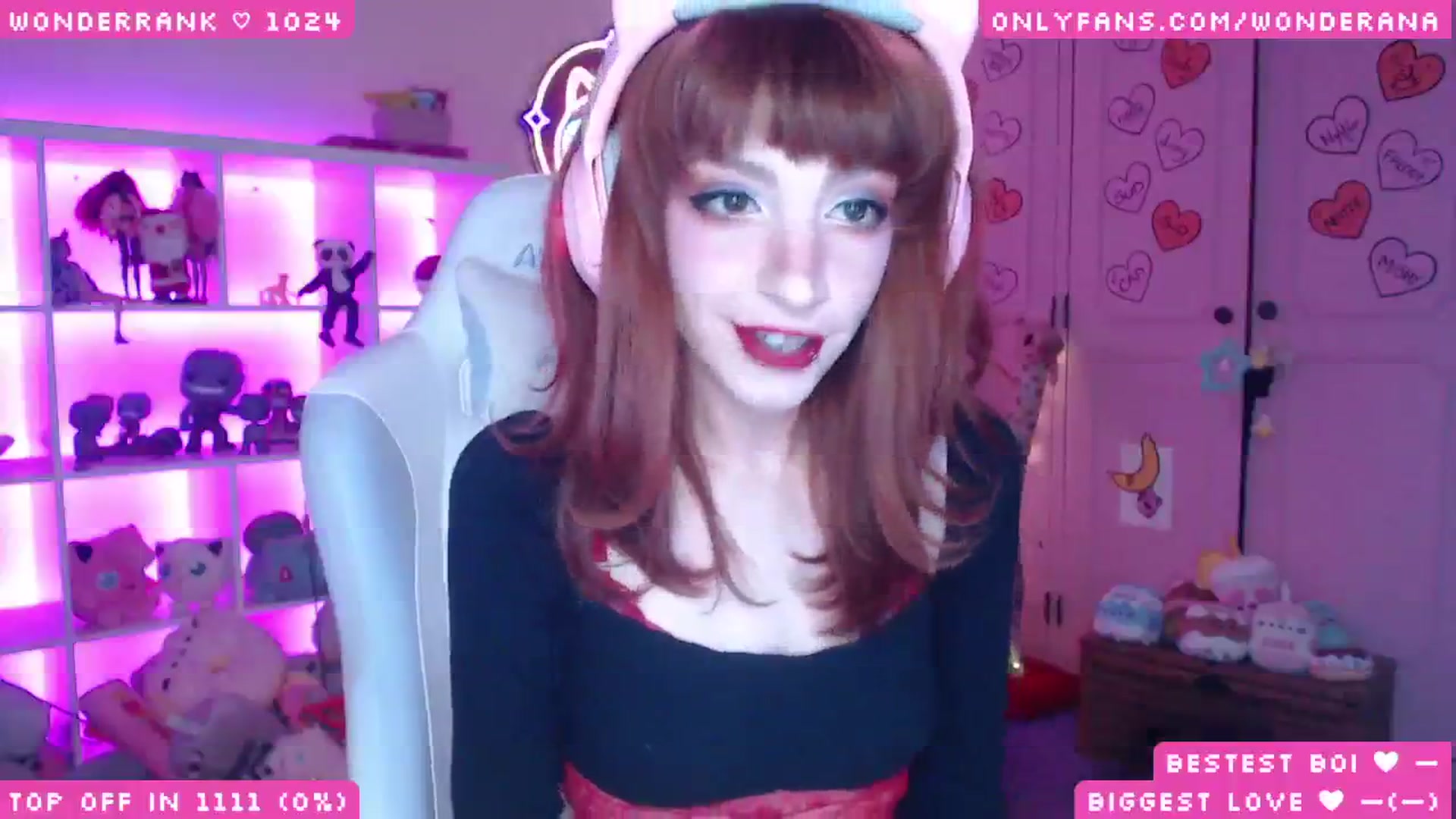 Gallery image thumbnail from WonderAna's myfreecams stream on, 11/17/2025, 24:18 image 14 of 20