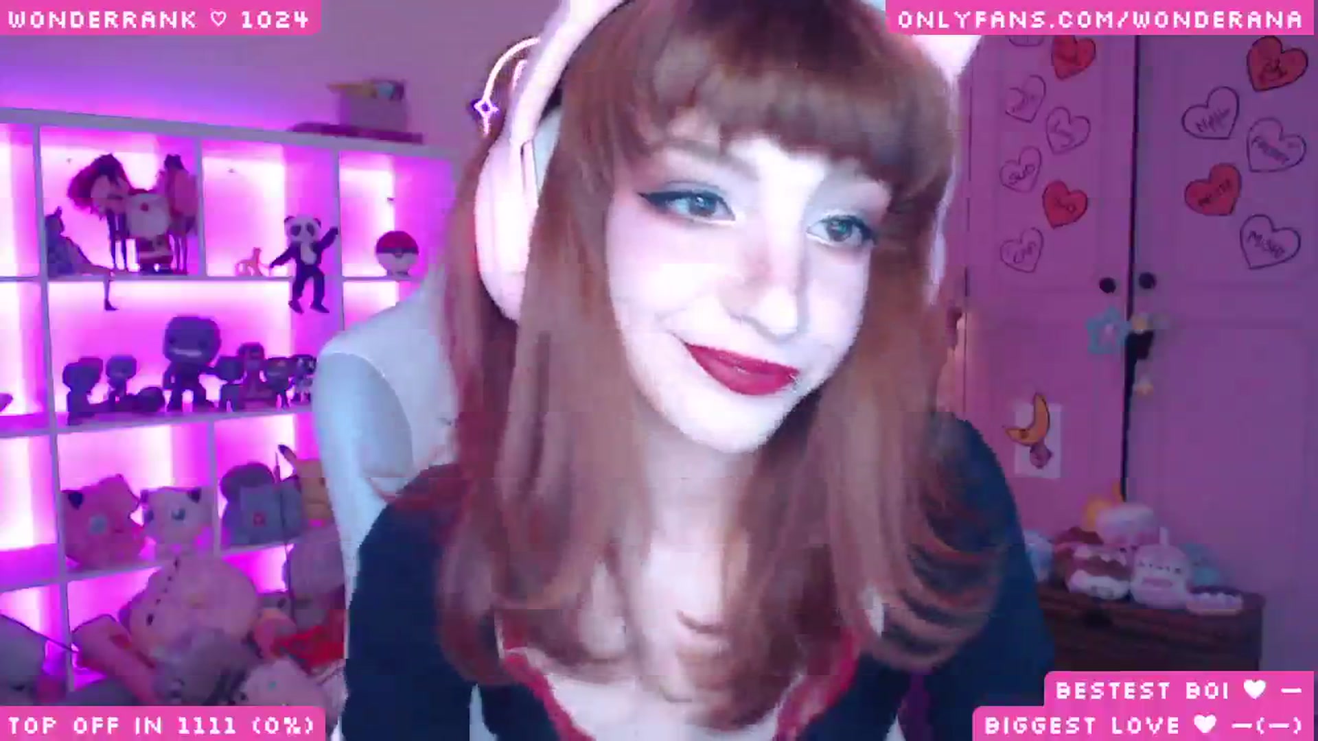 Gallery image thumbnail from WonderAna's myfreecams stream on, 11/17/2025, 24:18 image 15 of 20
