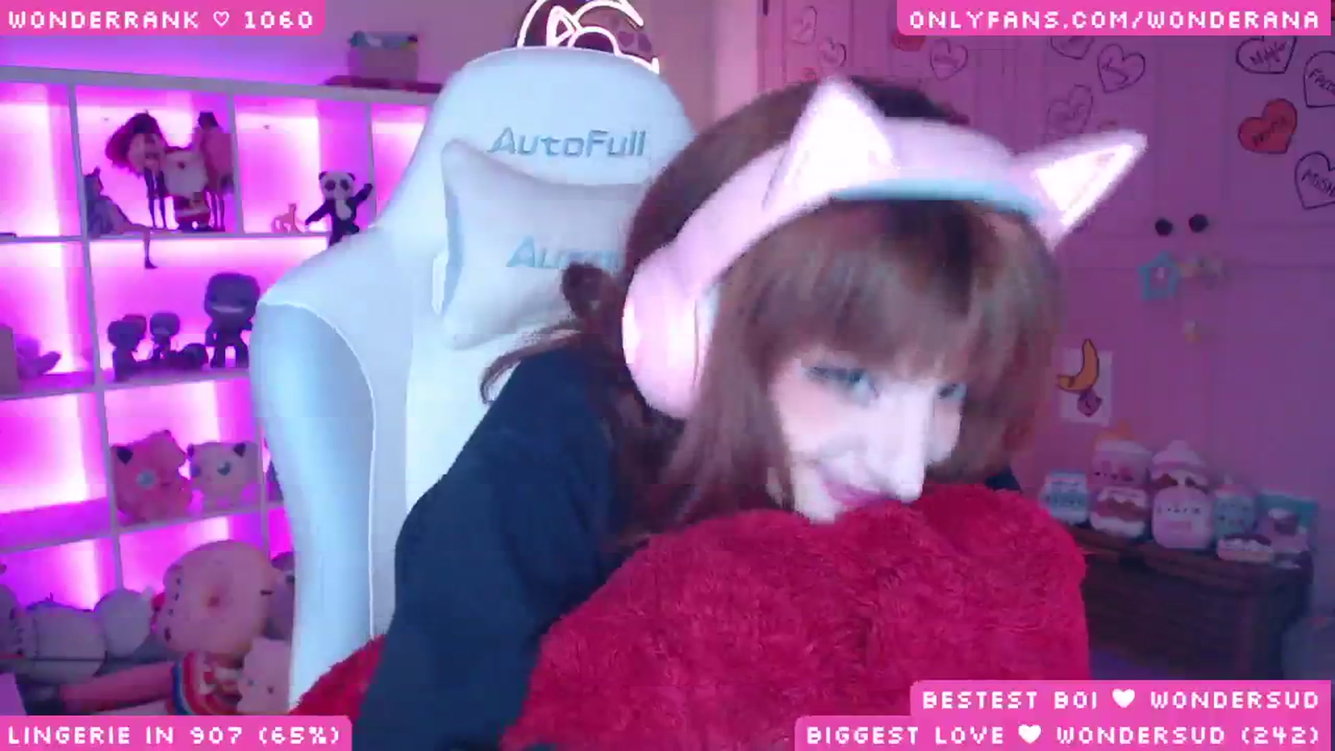 Gallery image thumbnail from WonderAna's myfreecams stream on, 11/23/2025, 02:34 image 17 of 20