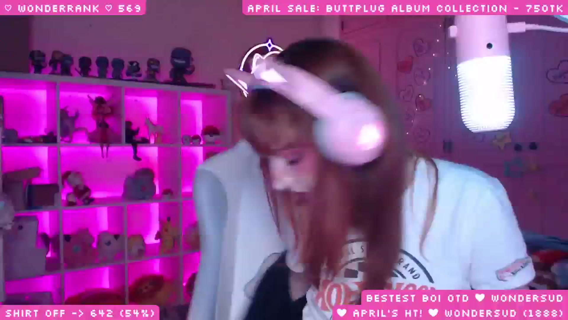 Gallery image thumbnail from WonderAna's myfreecams stream on, 04/12/2026, 23:35 image 8 of 20