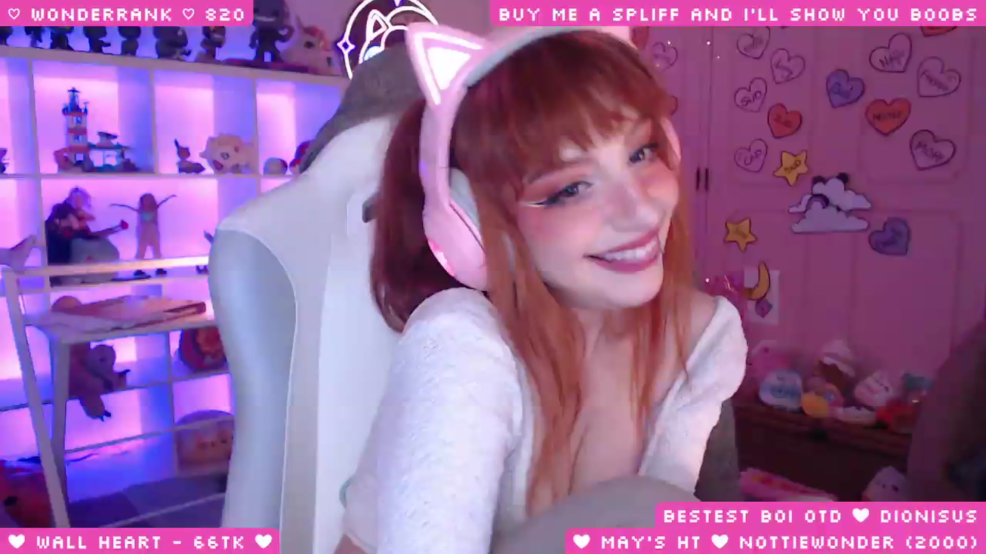 Gallery image thumbnail from WonderAna's myfreecams stream on, 05/28/2026, 03:10 image 15 of 20