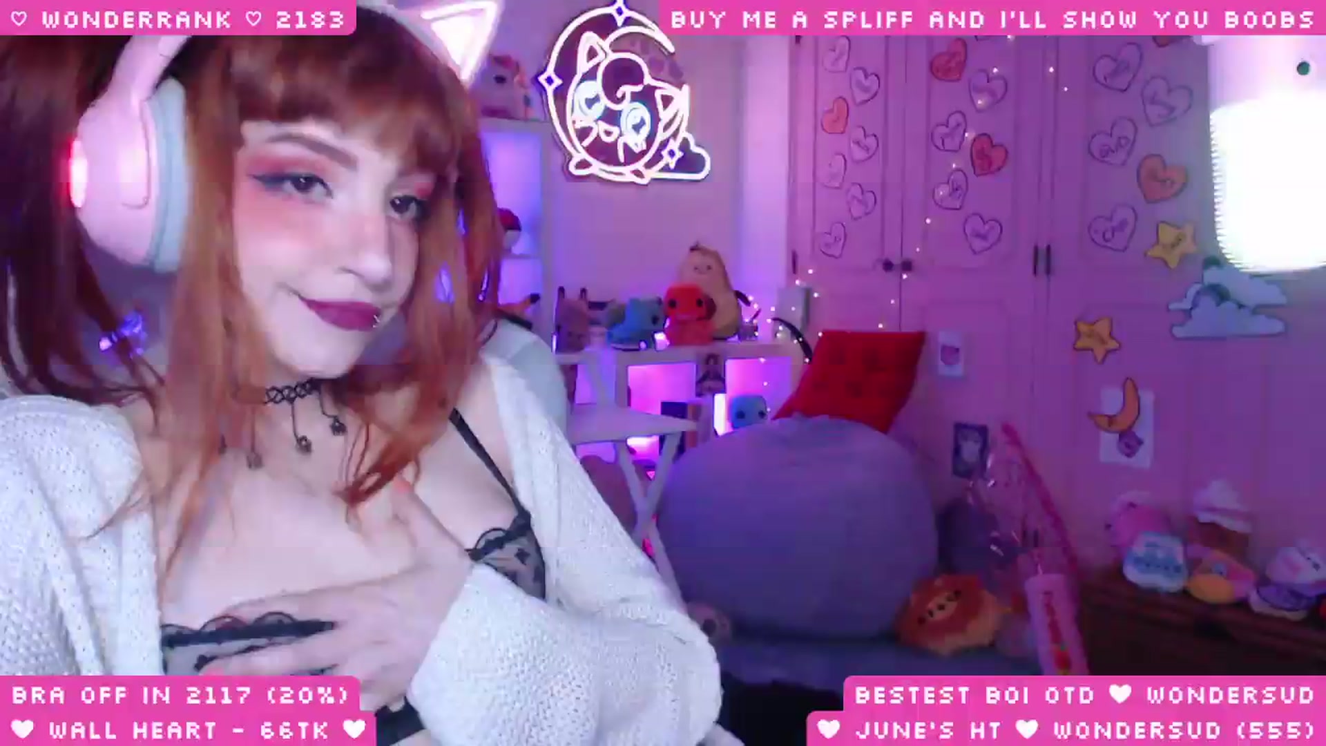 Gallery image thumbnail from WonderAna's myfreecams stream on, 06/05/2026, 03:26 image 9 of 20