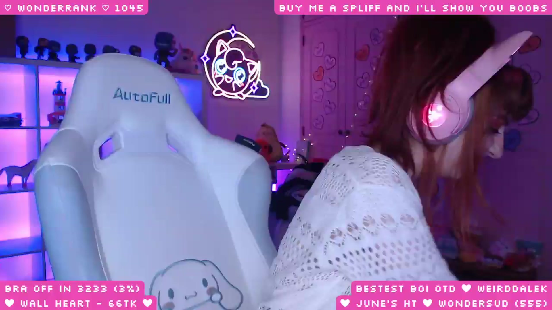 Gallery image thumbnail from WonderAna's myfreecams stream on, 06/06/2026, 02:19 image 19 of 20